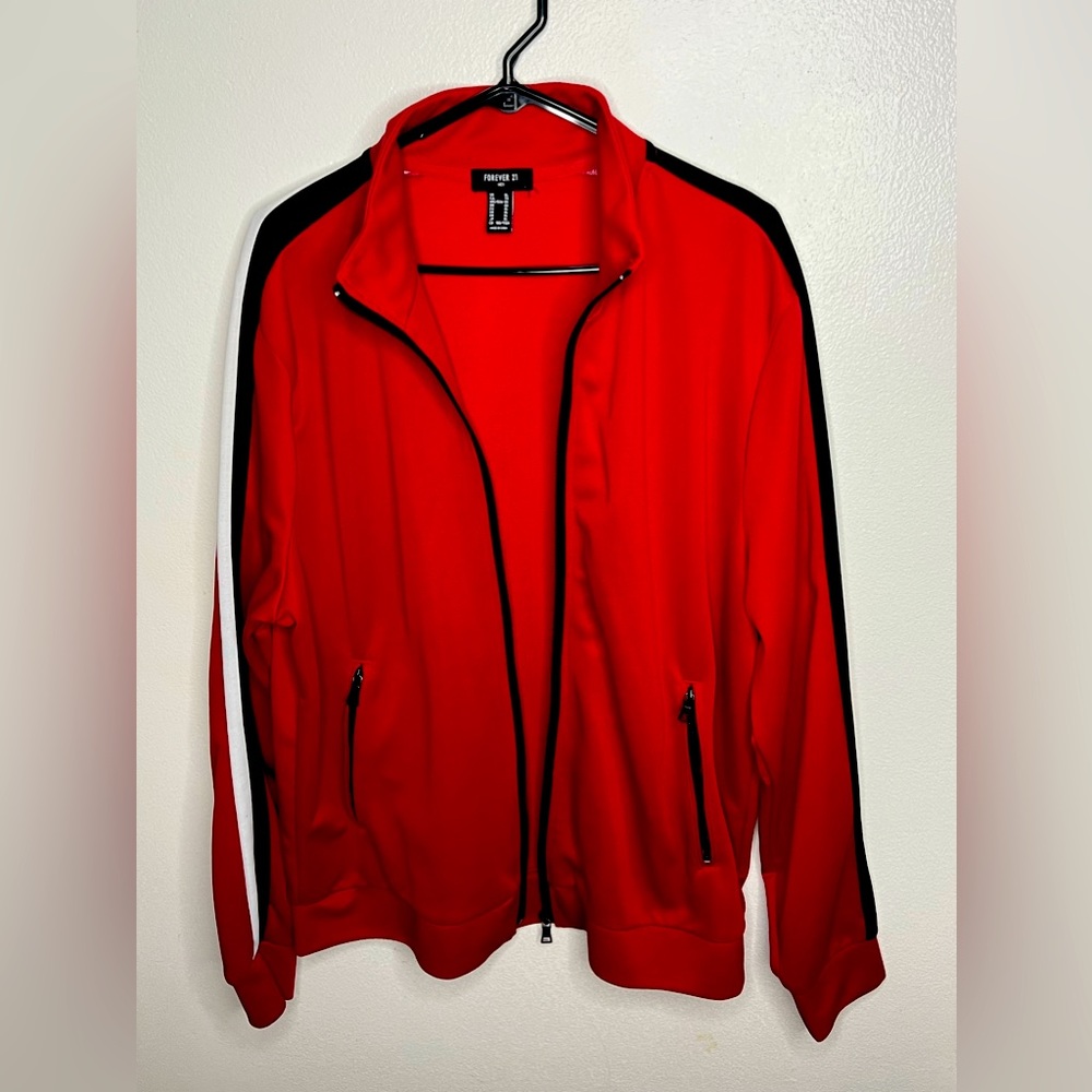 Lightweight coat from FNM